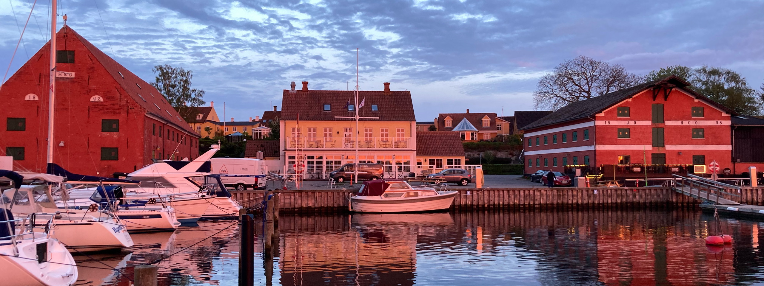De røde pakhuse på præstø havn 2 rydendahl